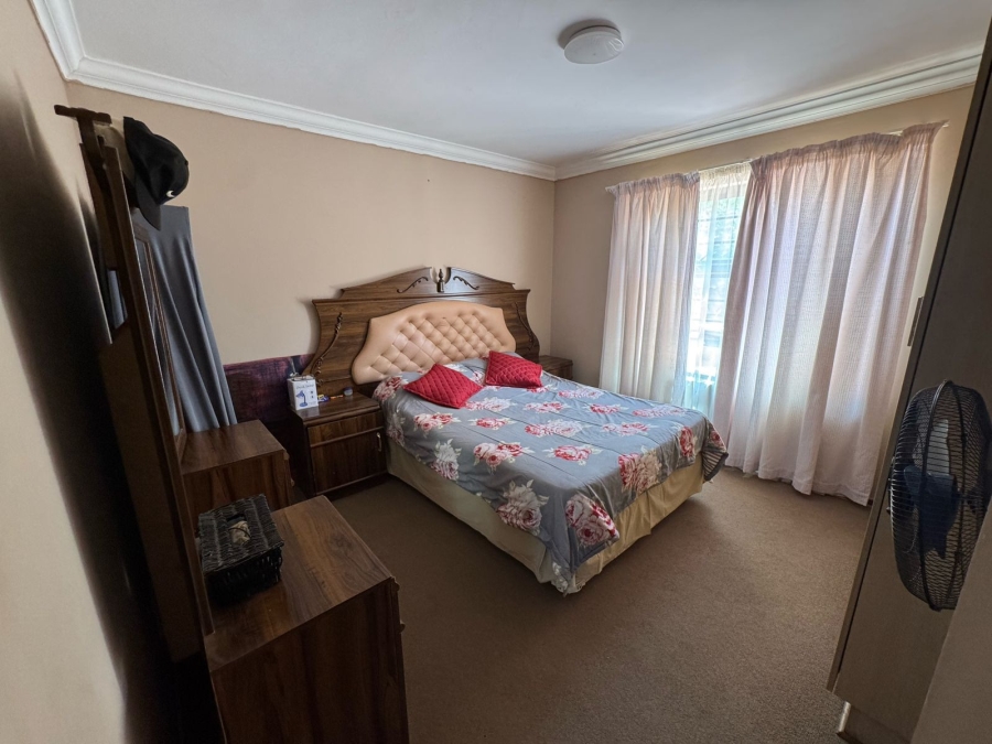 2 Bedroom Property for Sale in Wilgehof Free State